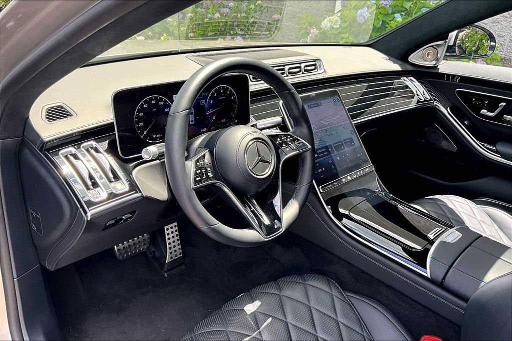 Certified Used 2022 Silver Mercedes-Benz S 580 image 13
