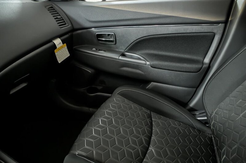 2024 Mitsubishi Outlander Sport ES - Photo 21