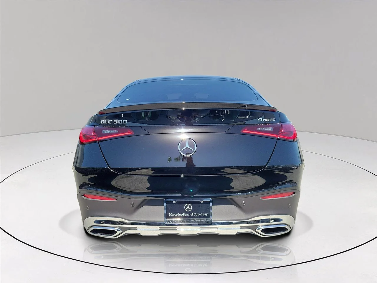 New 2027 Black Mercedes-Benz GLC 300 image 5