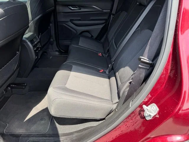 Used 2024 Red Jeep Laredo X image 10