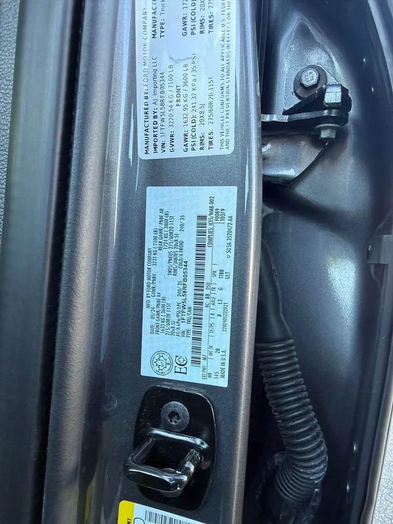 Used 2024 Gray Ford LARIAT image 41