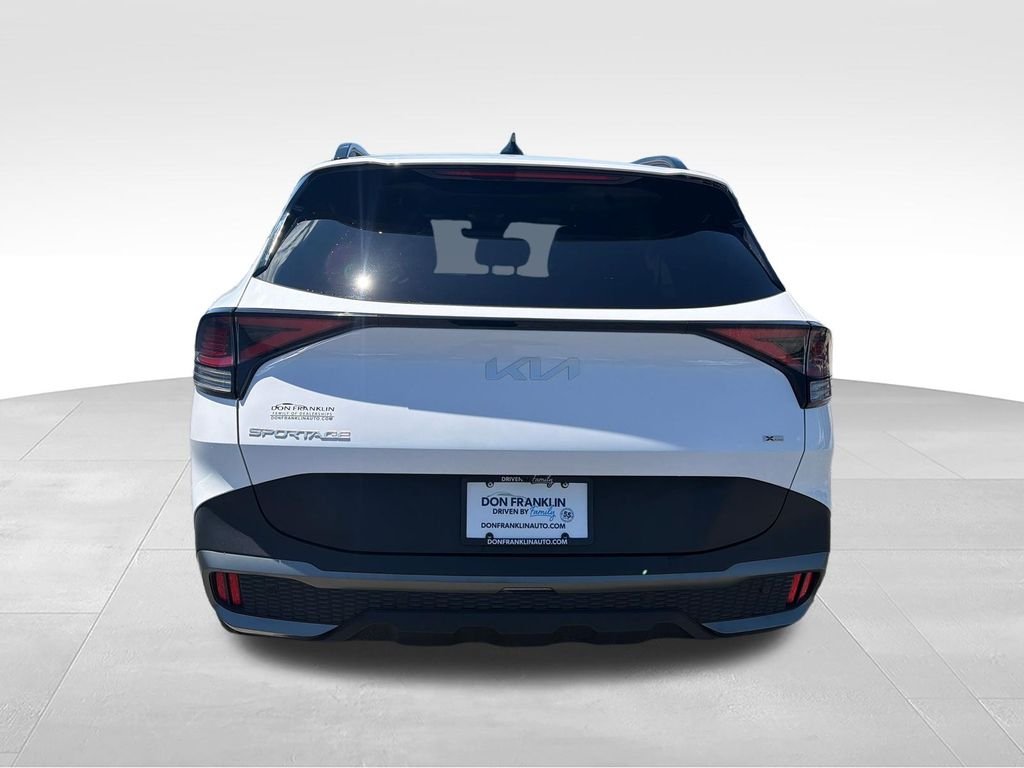 Used 2024 White Kia X-Line image 5