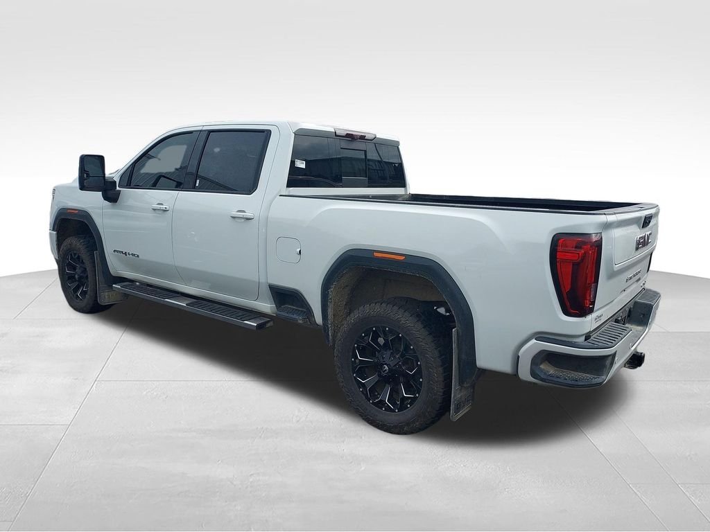Used 2021 White GMC AT4 image 3