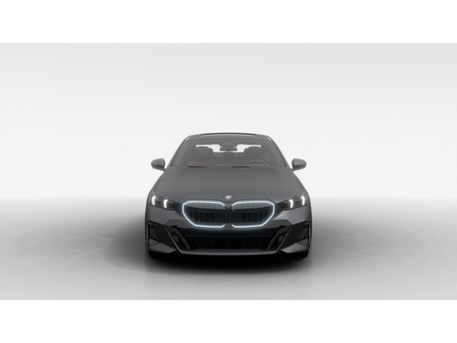 2027 BMW 5 Series photo 3