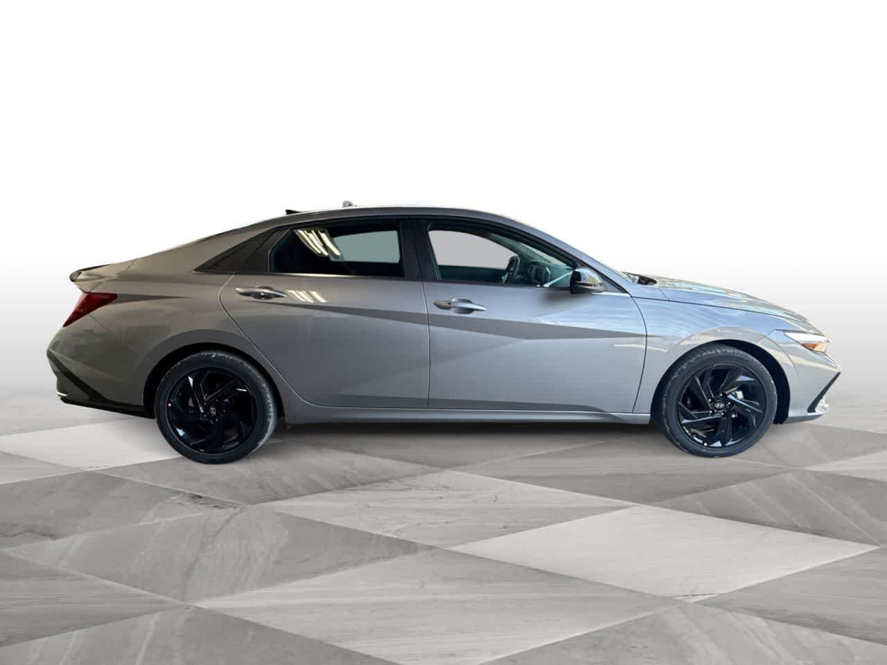 New 2026 Fluid Metal Hyundai SEL Sport image 9