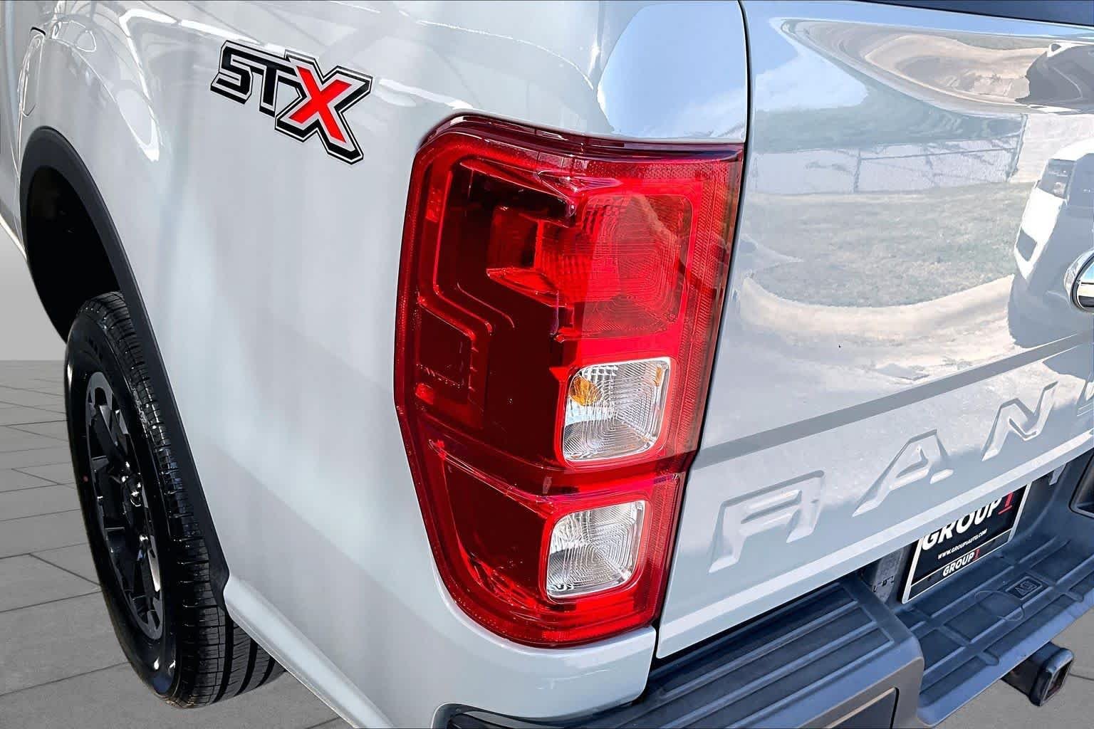 Used 2021 Cactus Gray Ford XL image 28