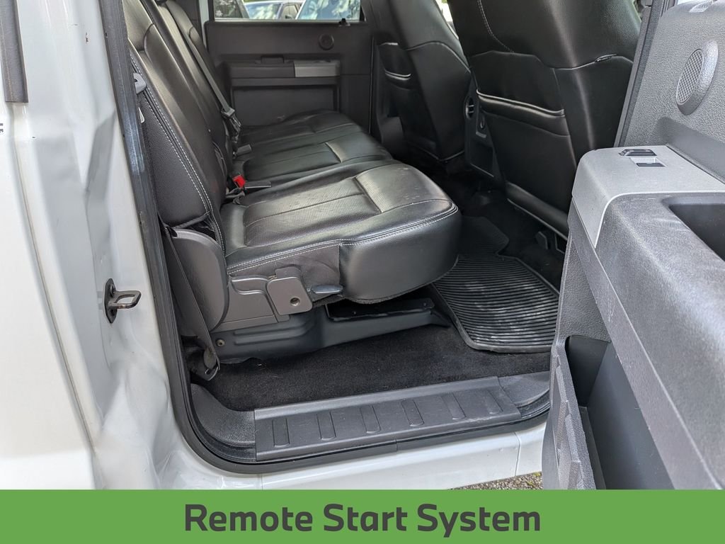 Used 2014 Oxford White Ford Lariat image 26