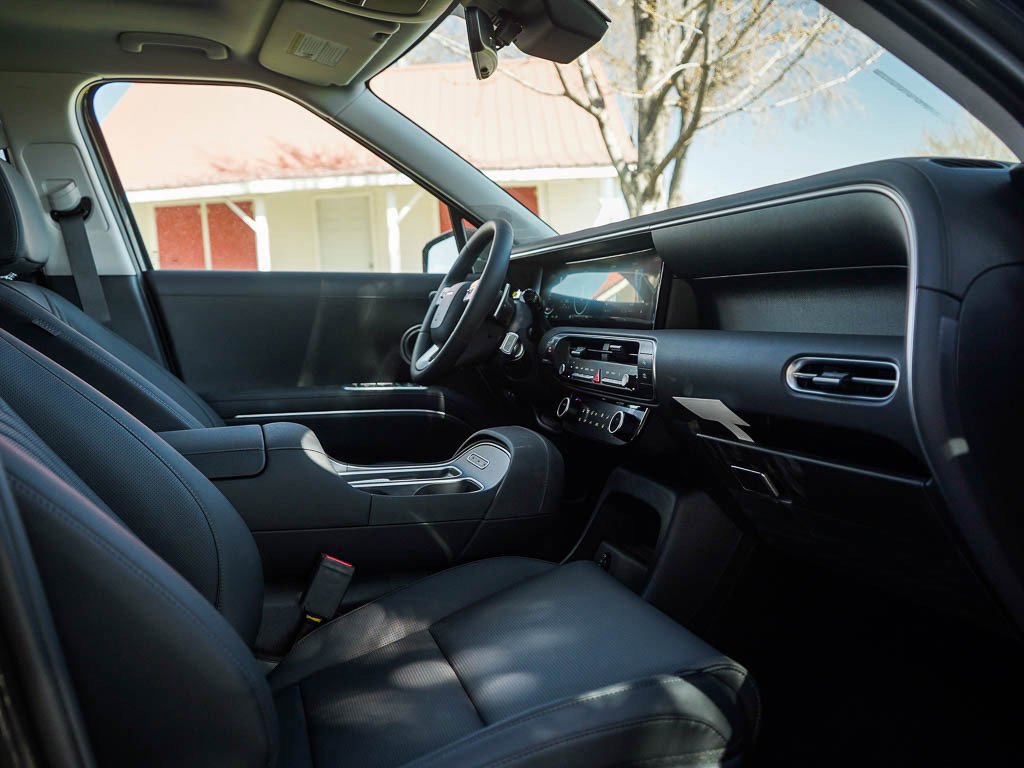 New 2026 Titan Green Hyundai SEL Premium 8P AWD image 11