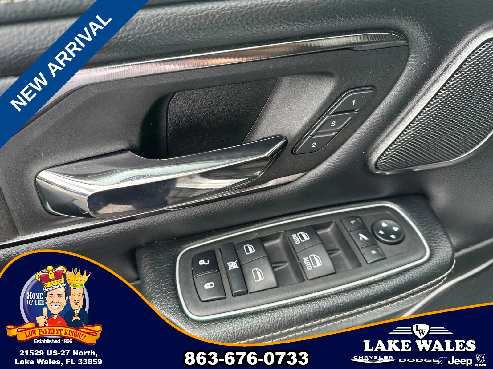 Used 2022 White Ram Laramie image 14