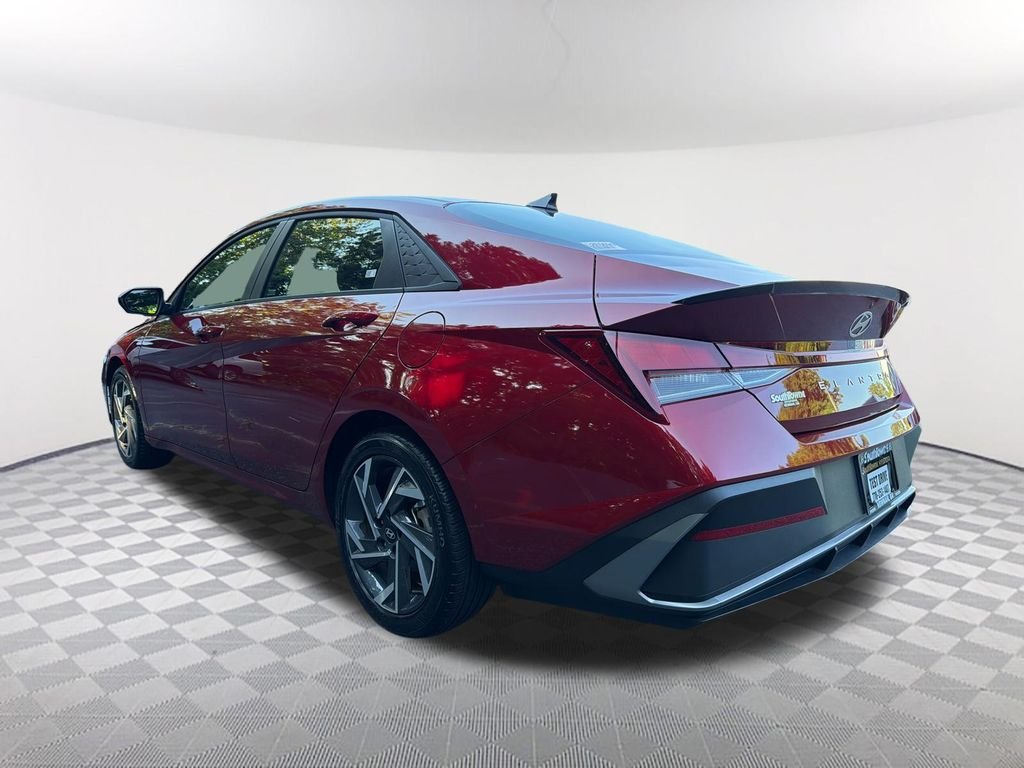 2025 Hyundai Elantra SEL - Photo 7