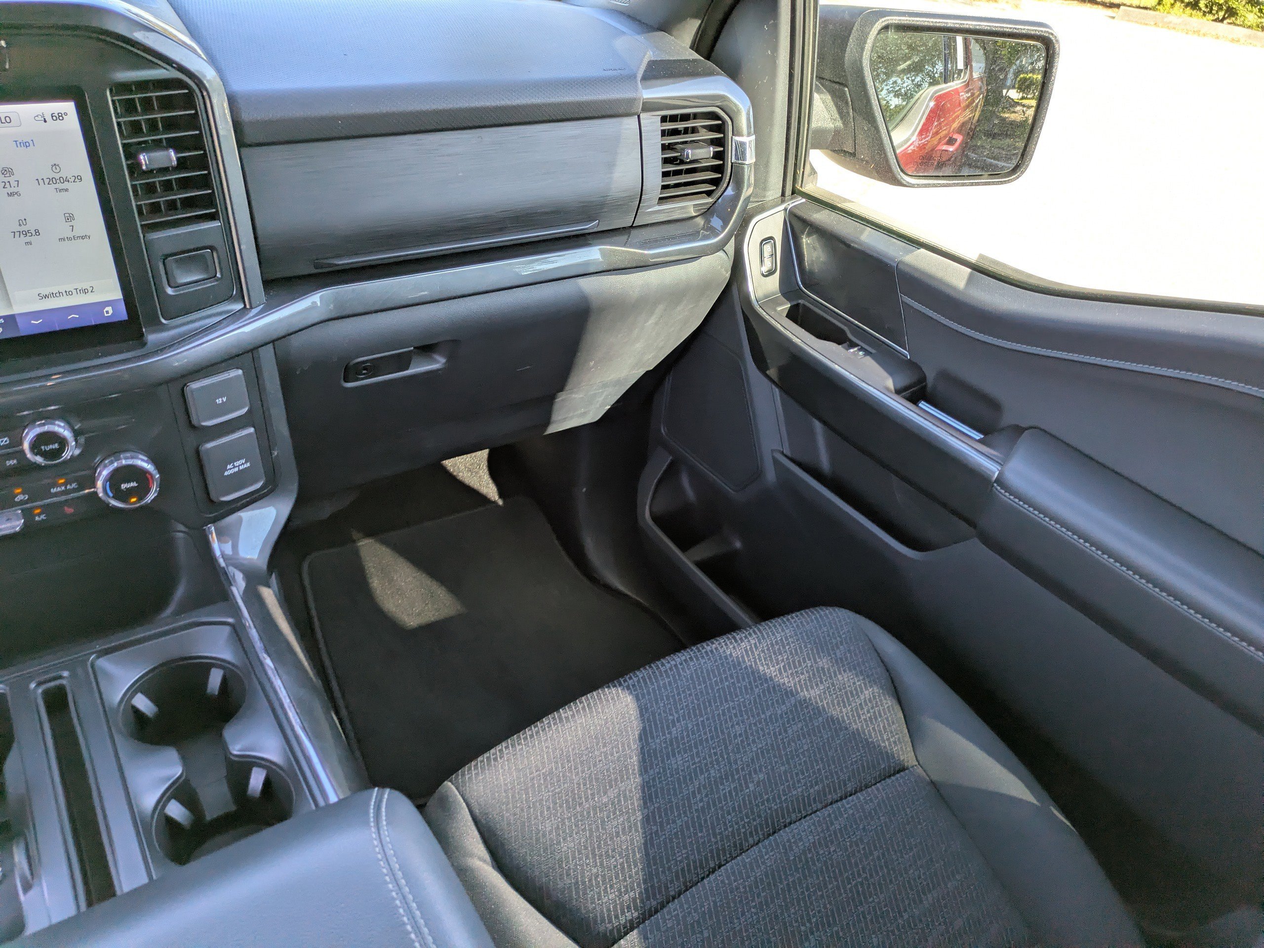 Used 2022 Race Red Ford XLT image 17