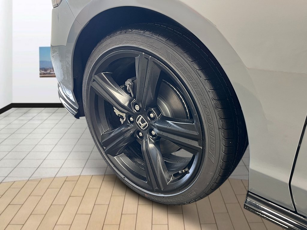 New 2026 Urban Gray Pearl Honda Sport-L image 11