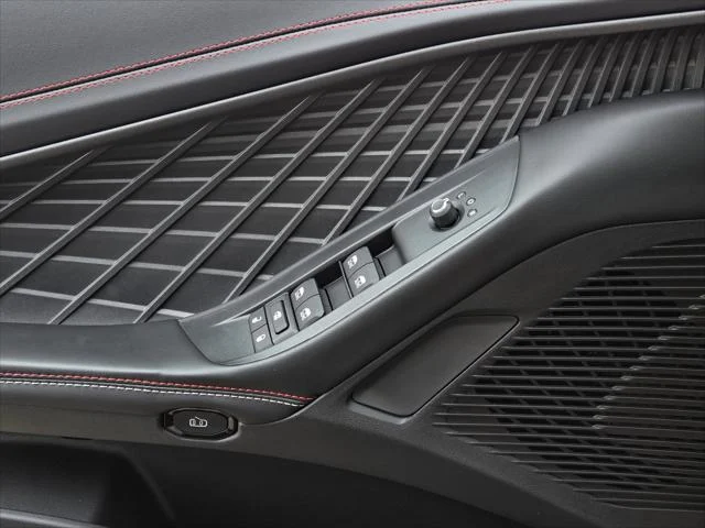 New 2026 Diamond Black Crystal Pearlcoat Dodge R/T image 14