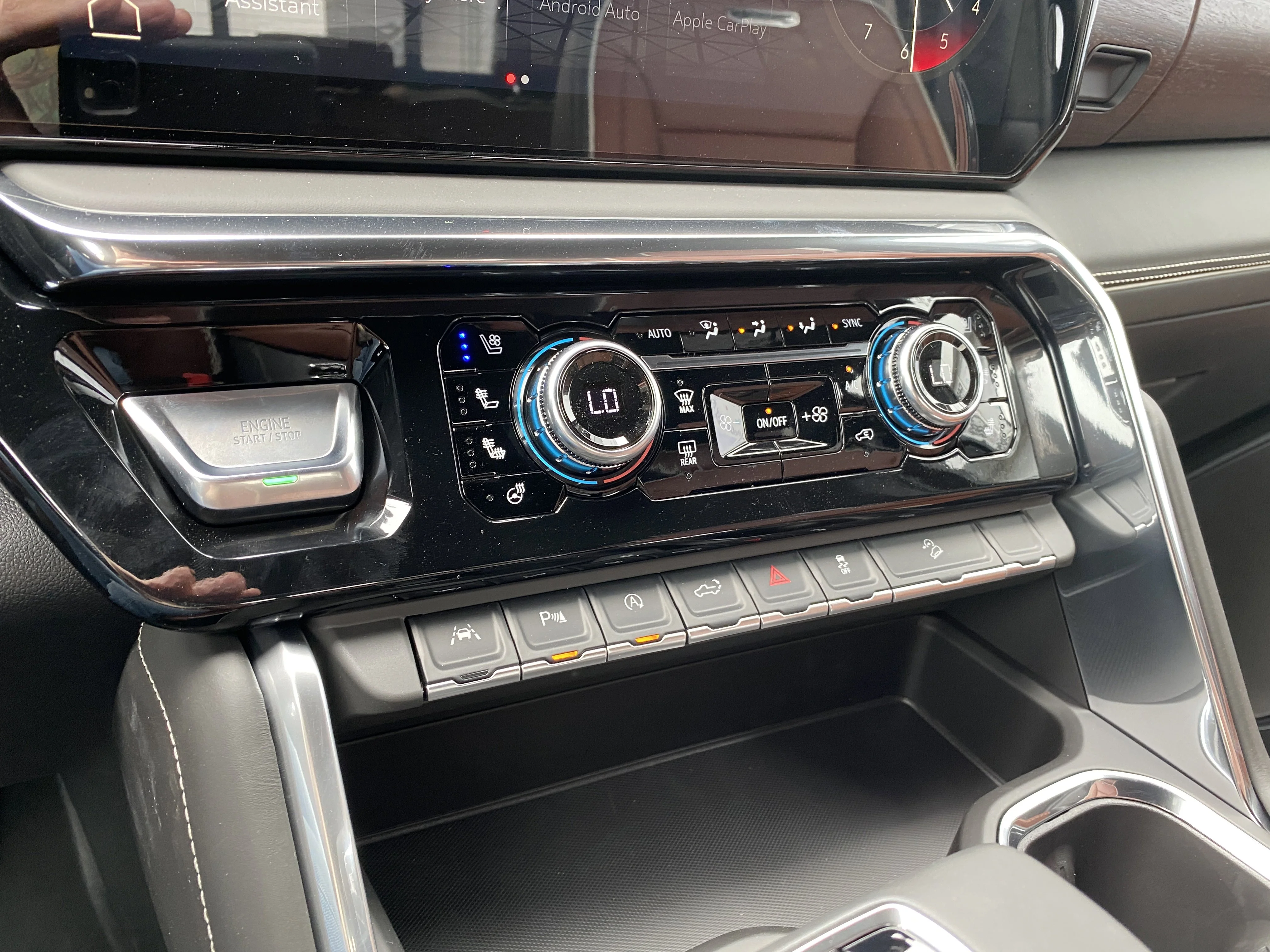 New 2026 ONYX BLACK GMC Denali Ultimate image 23