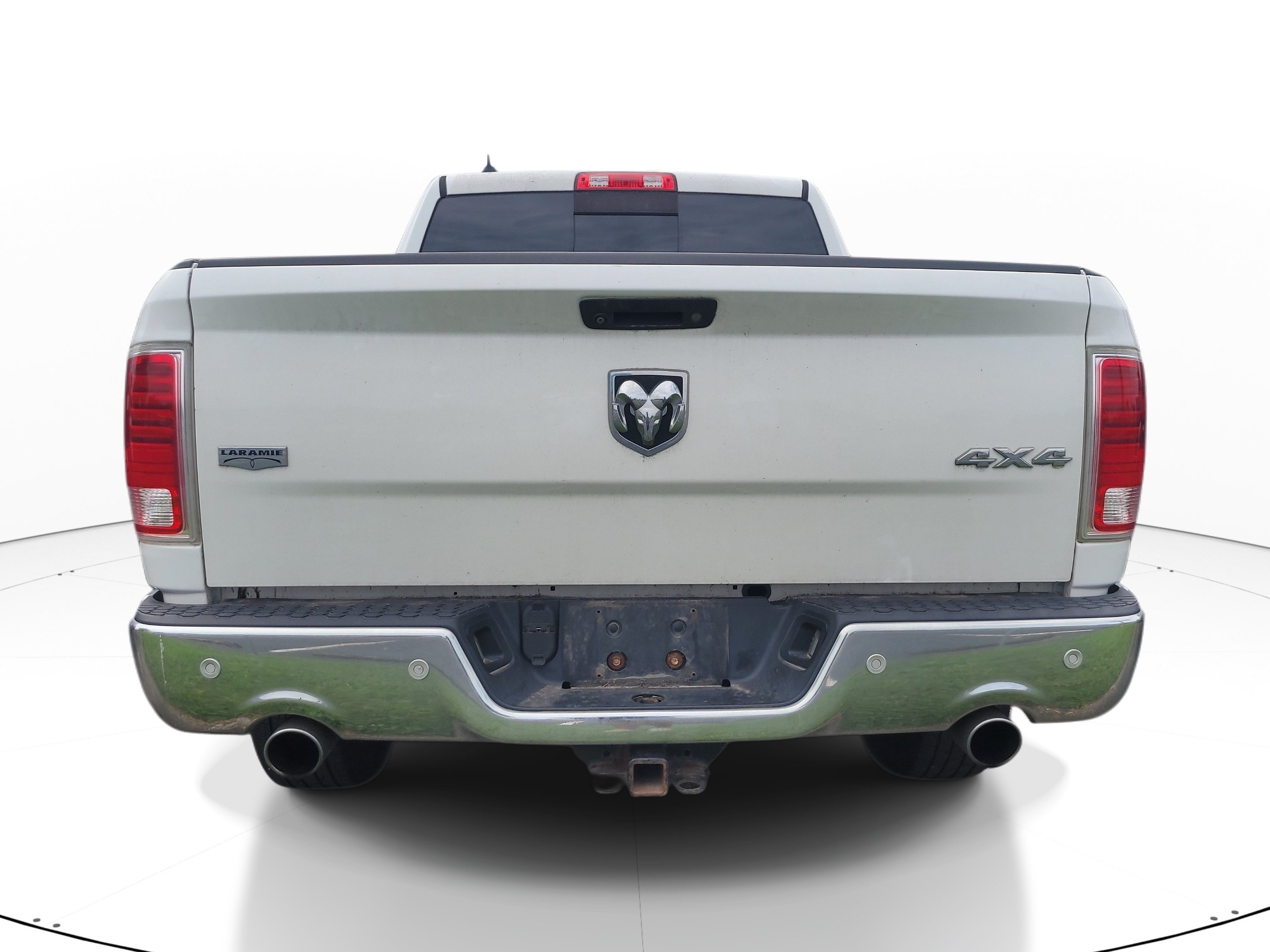 Used 2017 Bright White Clearcoat Ram Laramie image 5