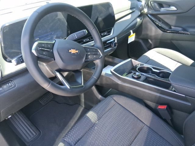 New 2026 Summit White Chevrolet LT image 9
