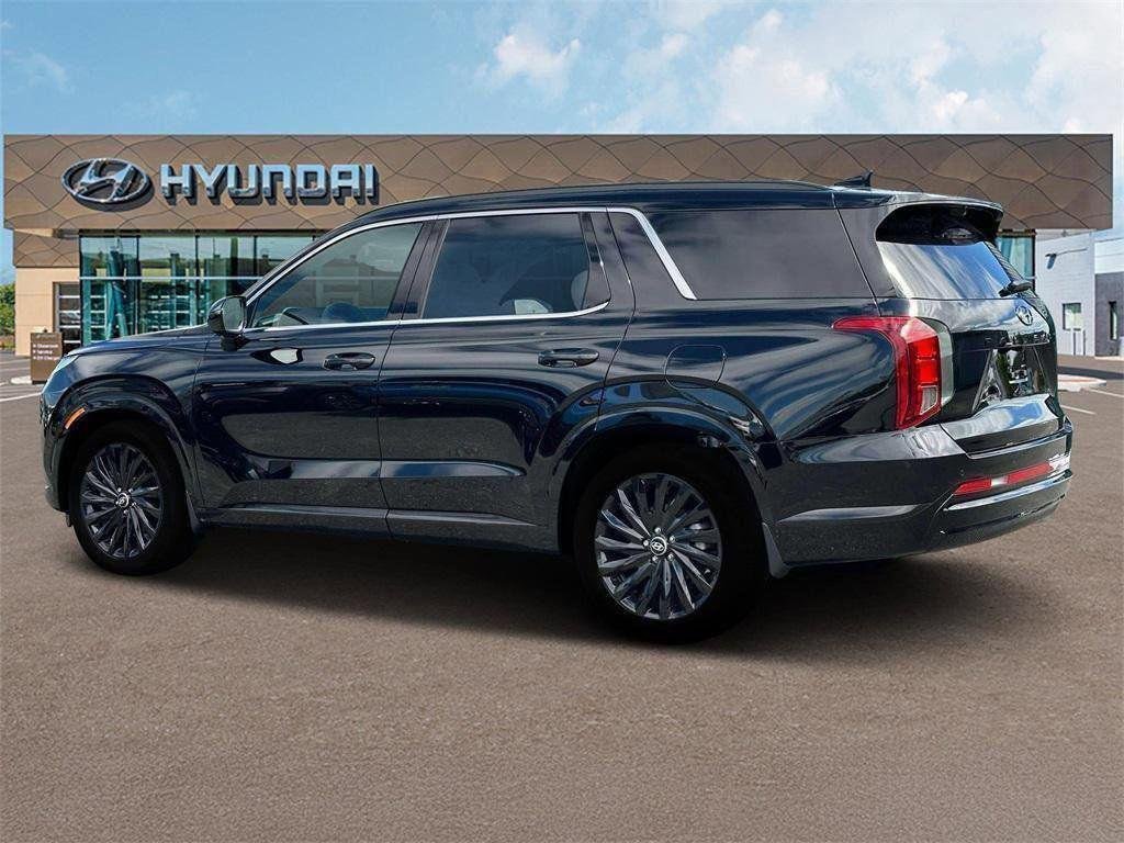 2025 Hyundai Palisade Calligraphy Night Edition - Photo 4
