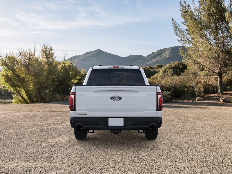 New 2026 Oxford White Ford Tremor® image 5