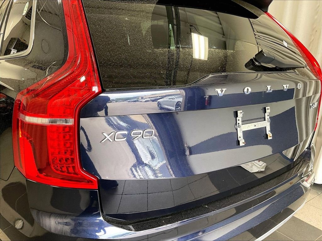 Used 2019 Blue Volvo T6 Inscription image 29