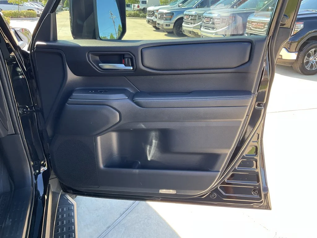 Used 2025 Black Toyota Base image 17
