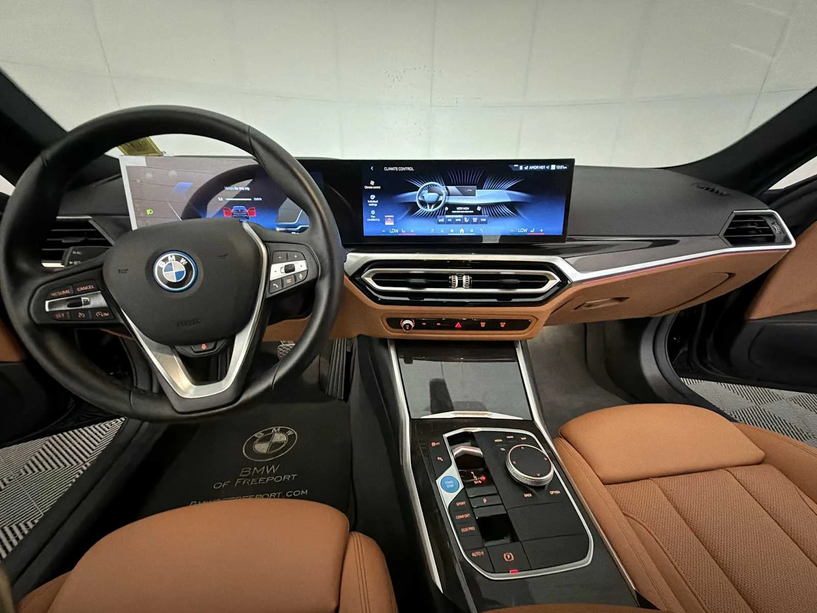 2024 BMW i4 35 - Photo 17
