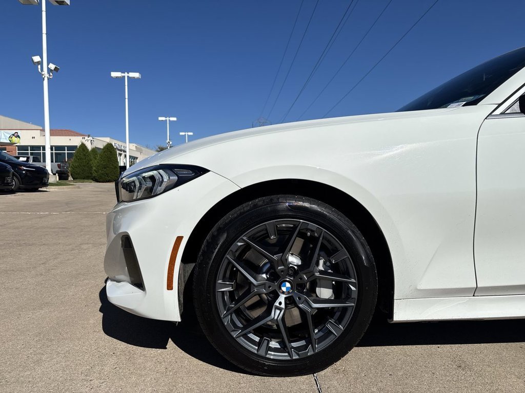 2026 BMW 3 Series 330i - Photo 39