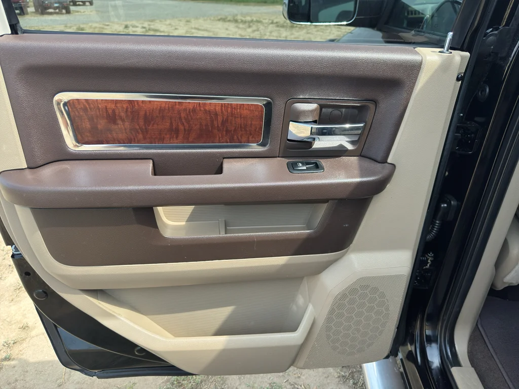Used 2012 Black Clearcoat Ram Laramie image 19