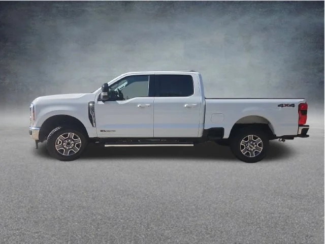 Used 2026 White Ford Lariat image 4