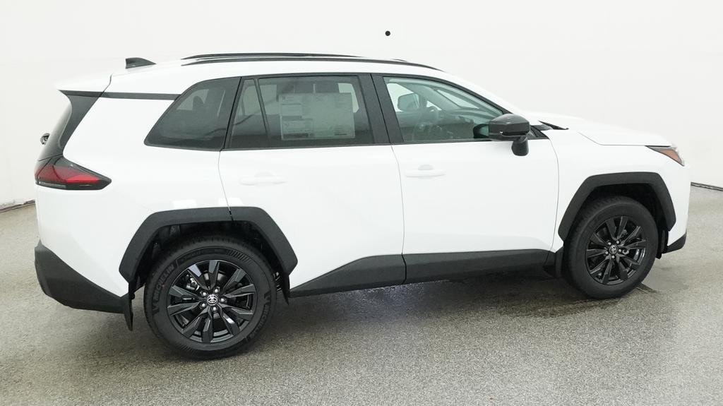 New 2026 Ice Cap Toyota XLE Premium image 16