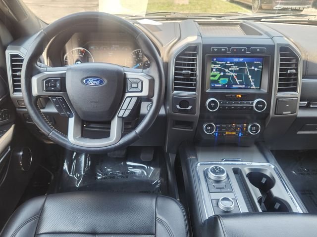 Used 2021 Black Ford XLT image 15