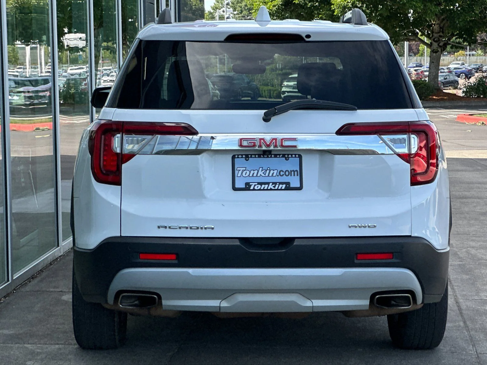 Used 2023 Summit White GMC SLT image 4