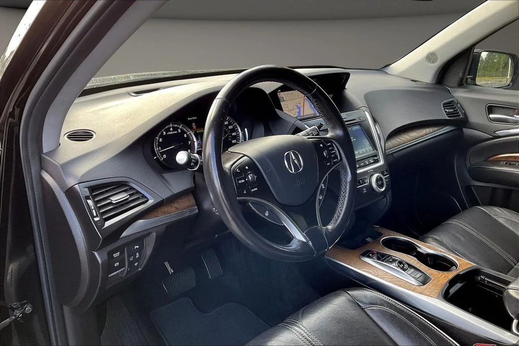 Used 2020  Acura Advance image 19