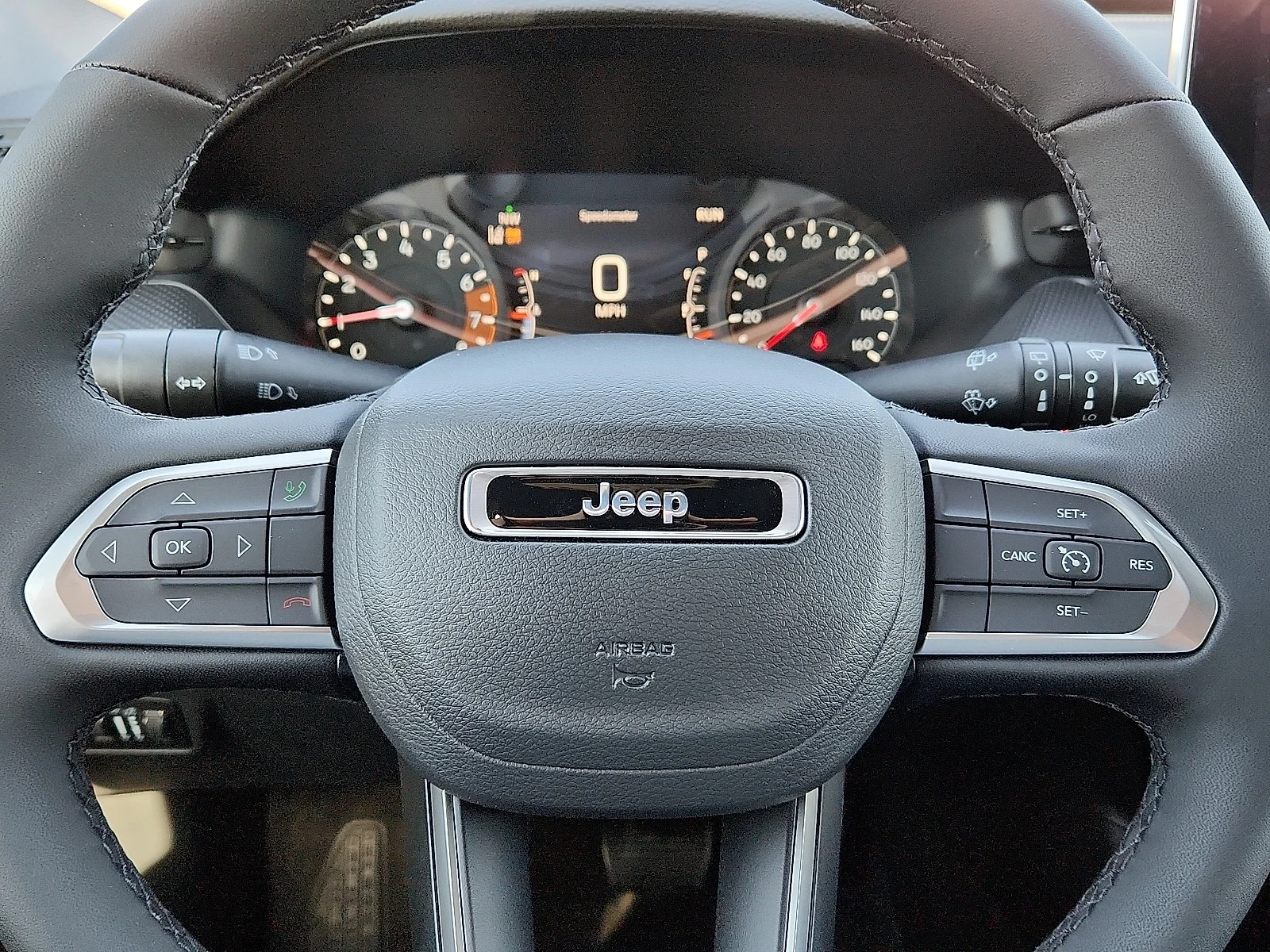 New 2026 Orange Jeep LATITUDE ALTITUDE 4X4 image 19