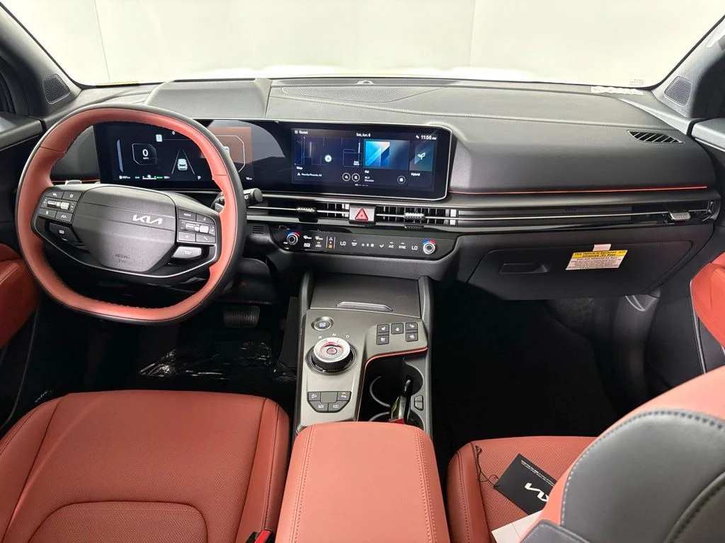 New 2026 Shadow Matte Gray Kia SX Prestige image 40