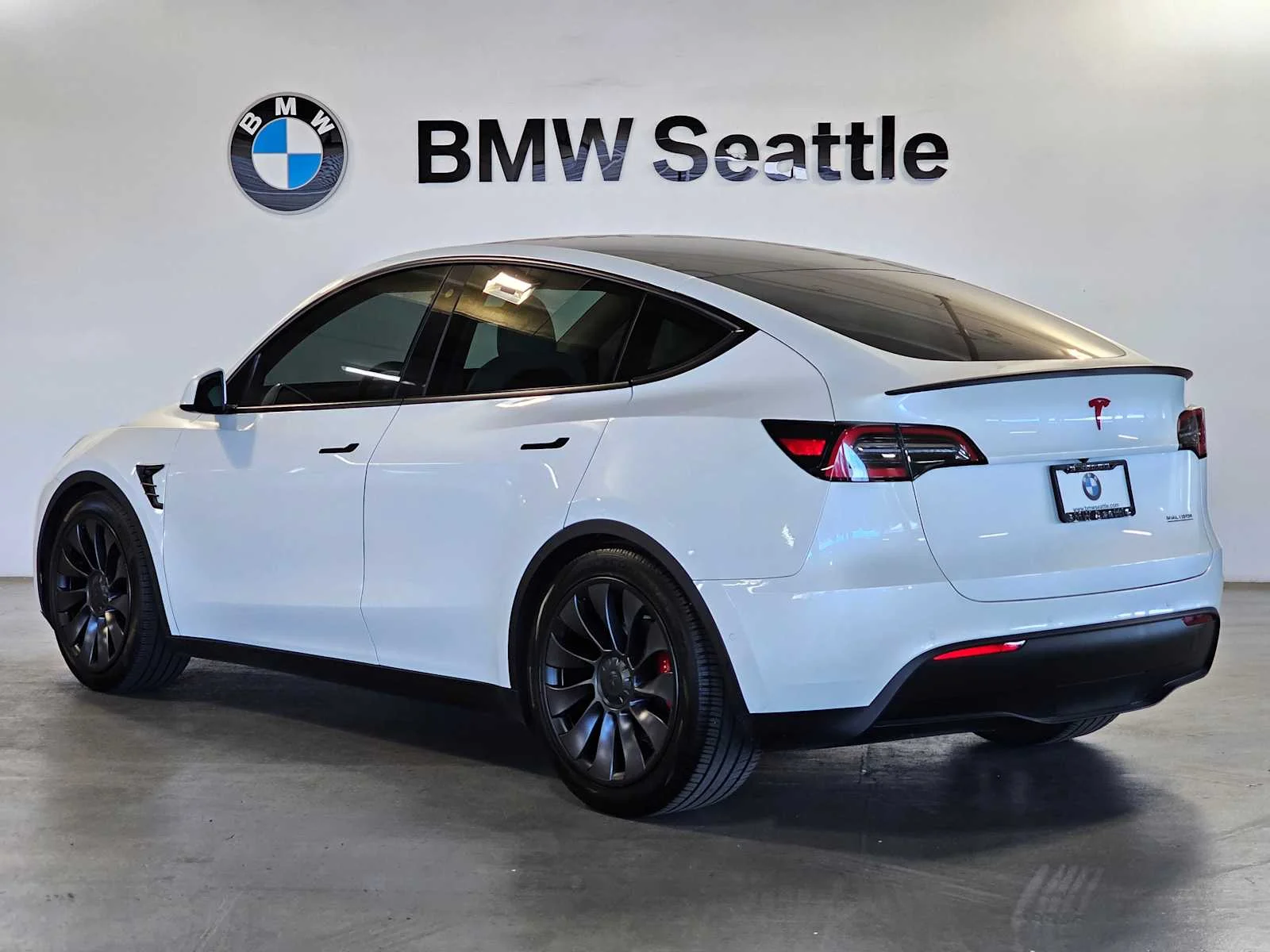 Used 2020 Pearl White Multi-Coat Tesla Performance image 4