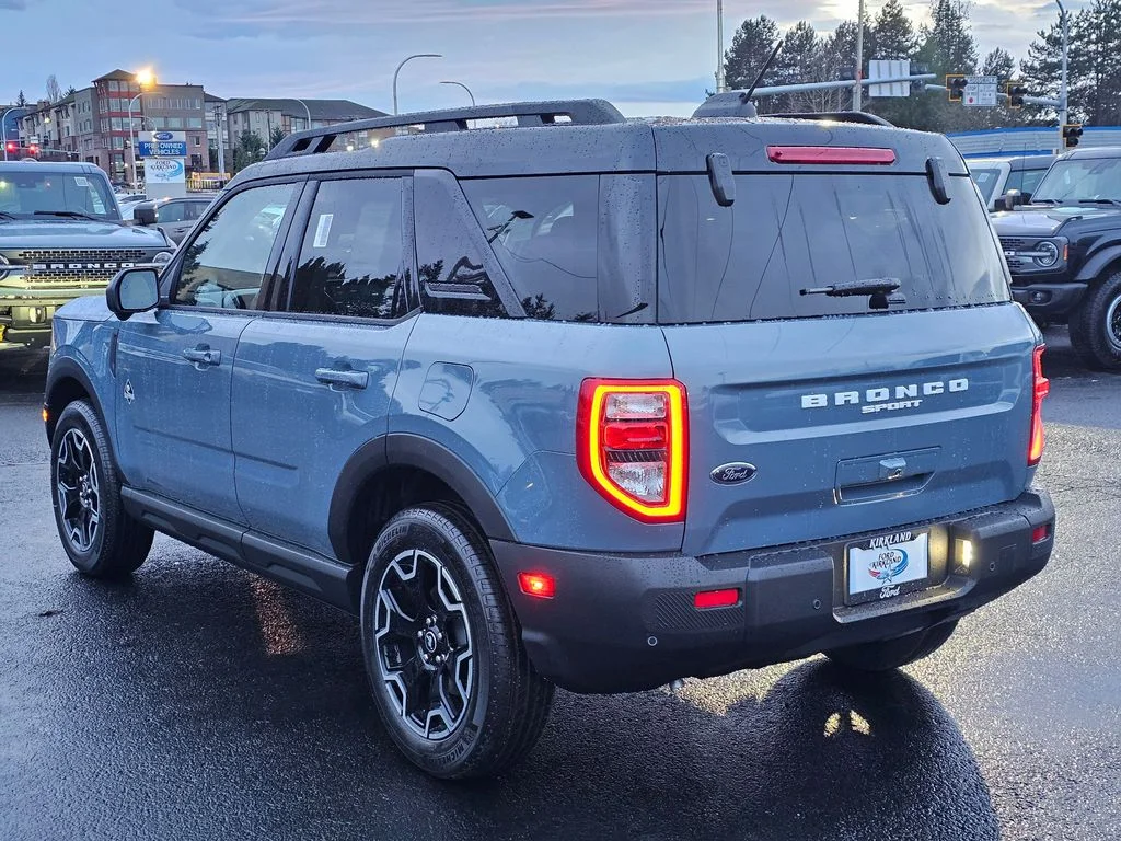 New 2025 Gray Ford Outer Banks image 5