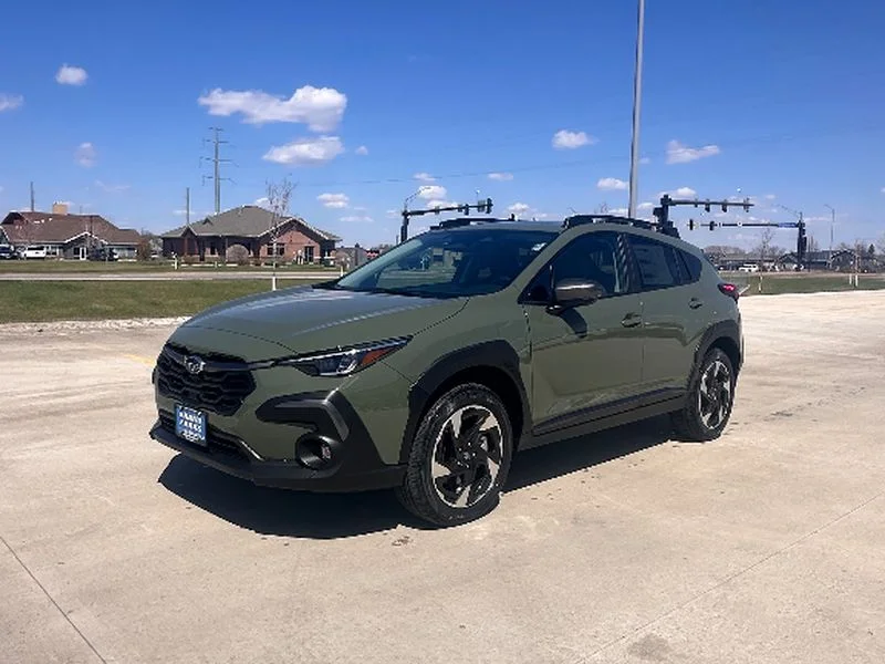 New 2026 ALPINE GREEN Subaru Limited image 2