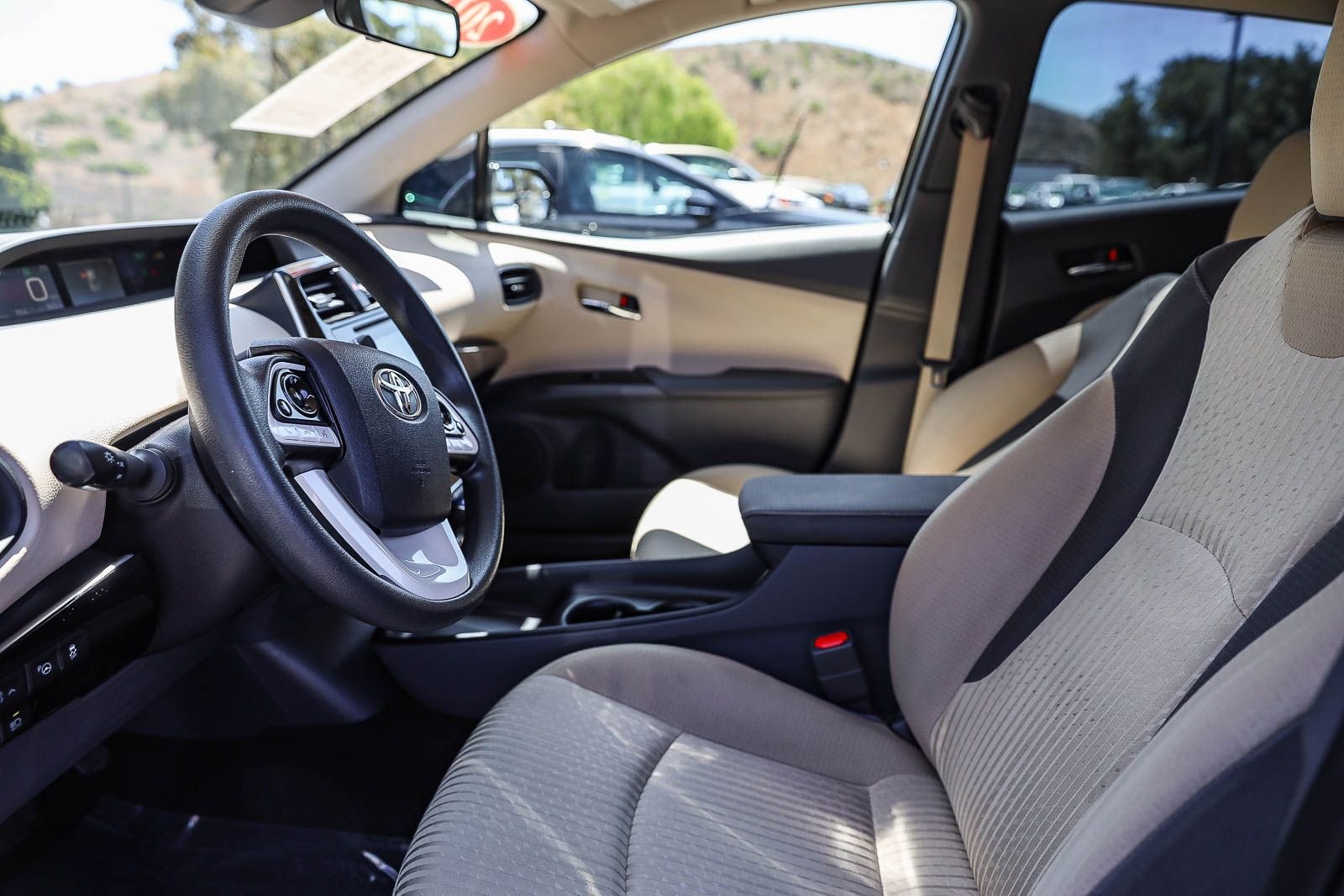 Certified Used 2018 ATTITUDE BLACK MC. Toyota Two image 18