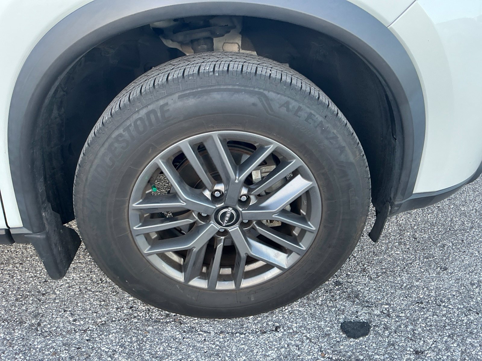 Used 2025 White Nissan S image 10