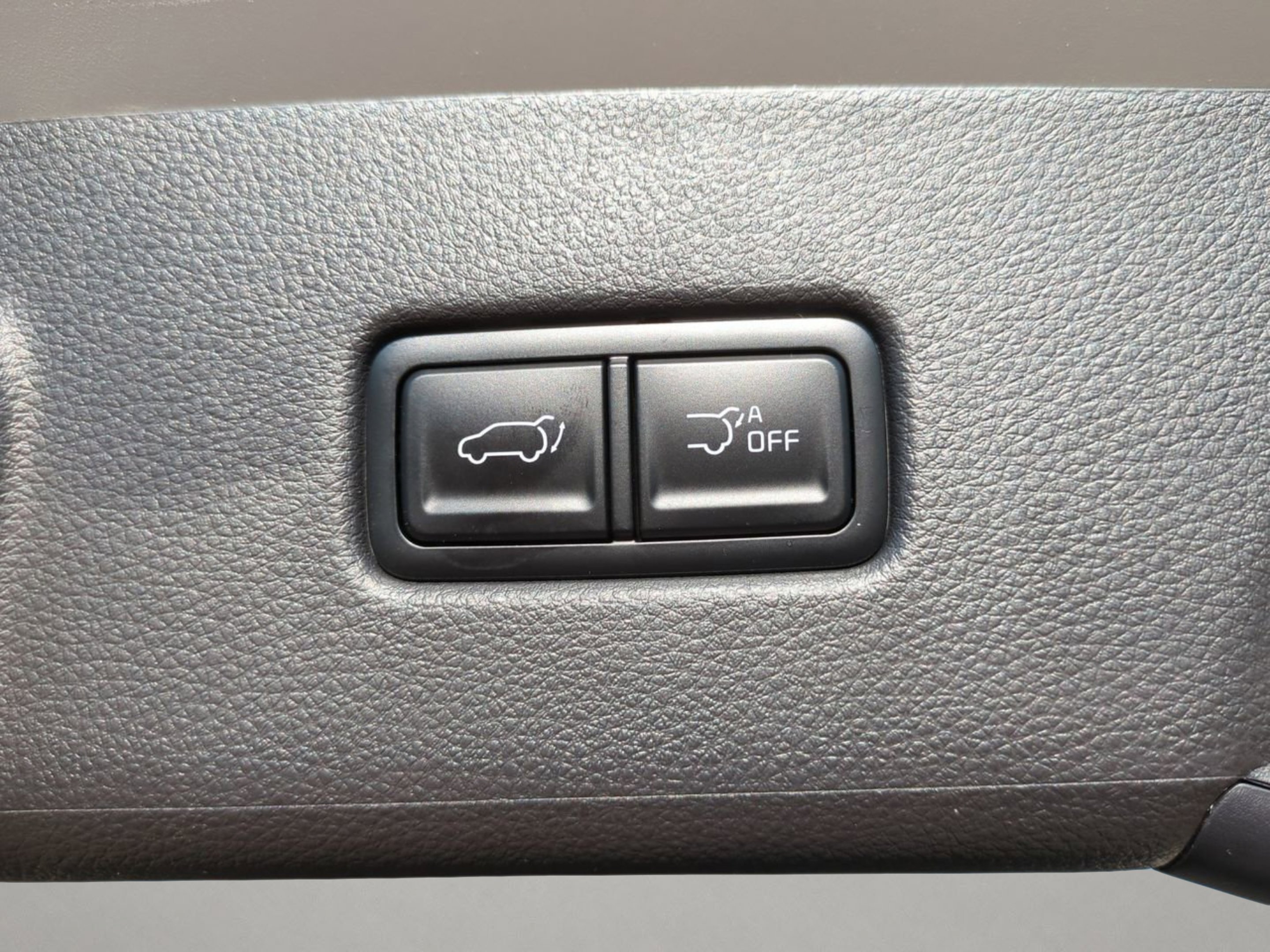 New 2026 Snow White Pearl Kia SX image 15