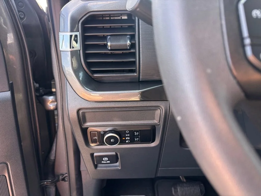 Used 2024  Ford STX image 20