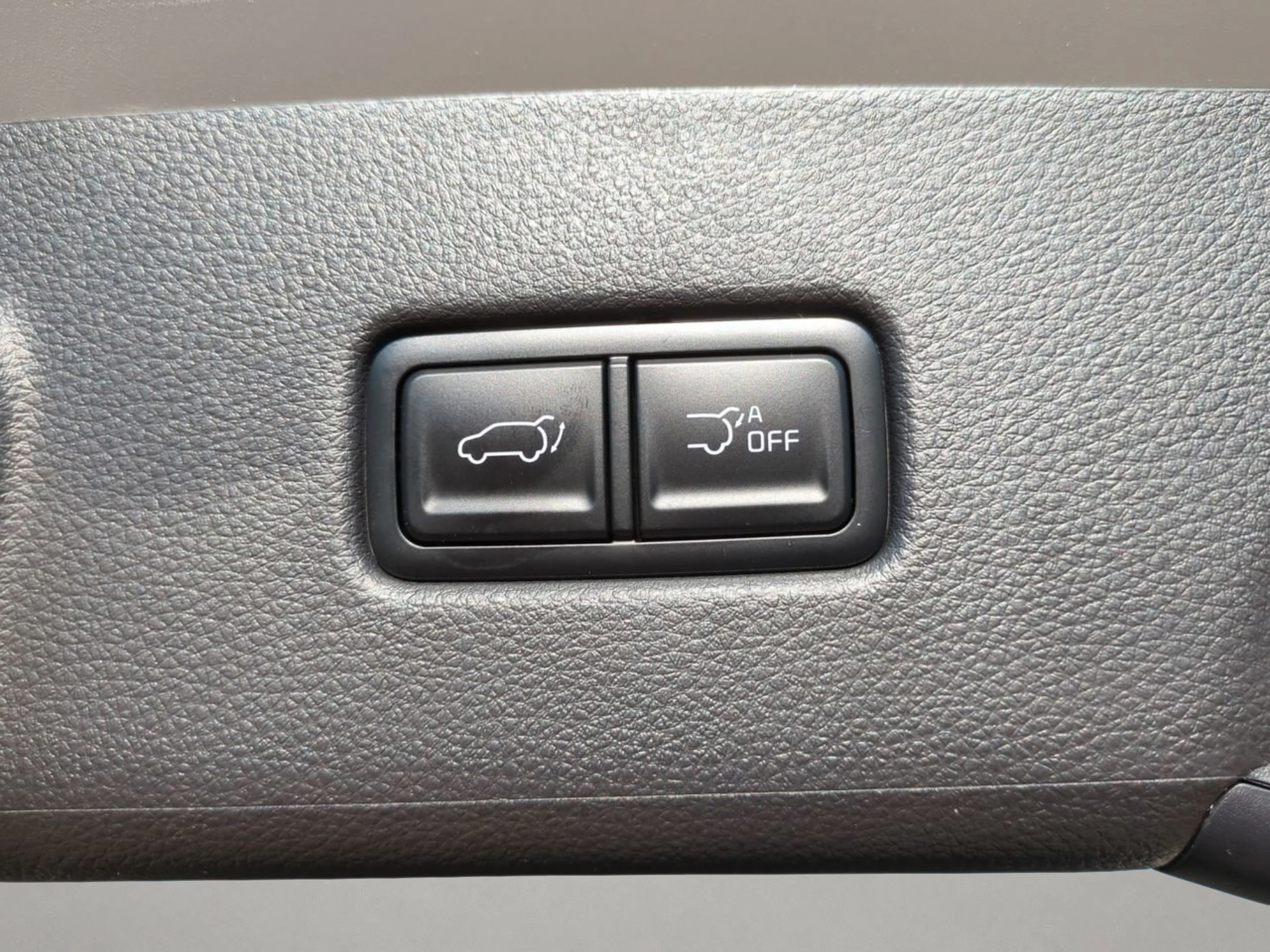 New 2026 Snow White Pearl Kia SX image 15