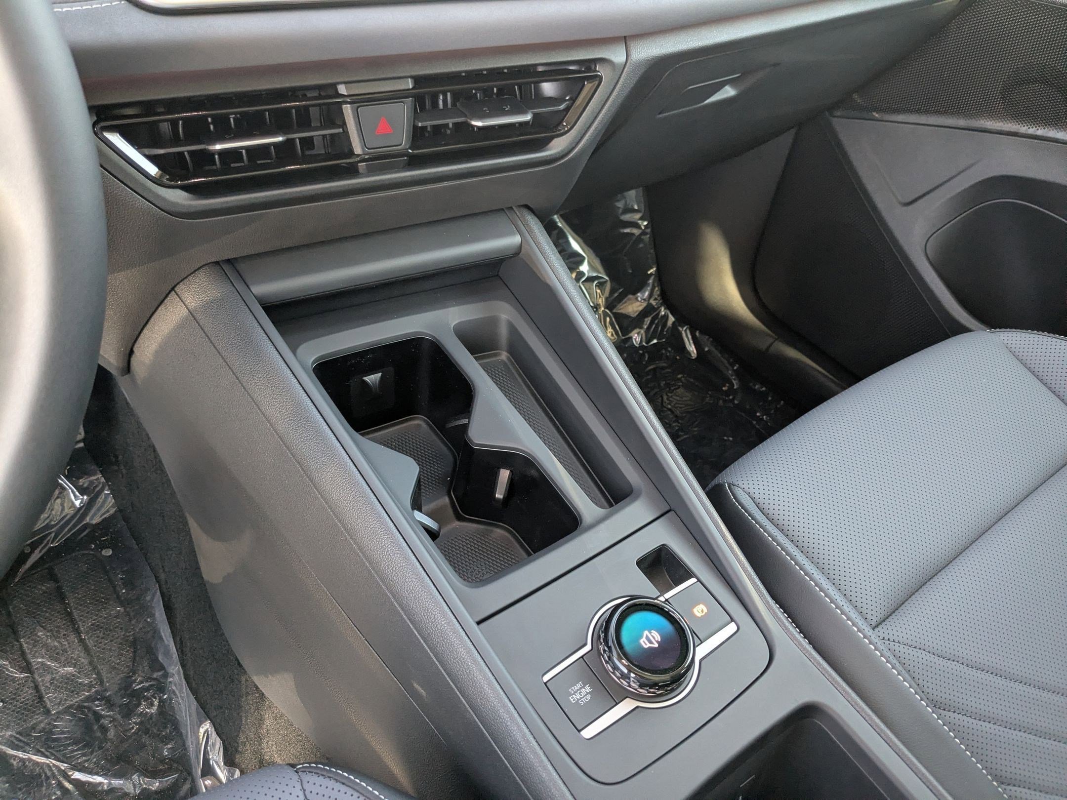 New 2026 Monterey Blue Pearl Volkswagen SE image 14