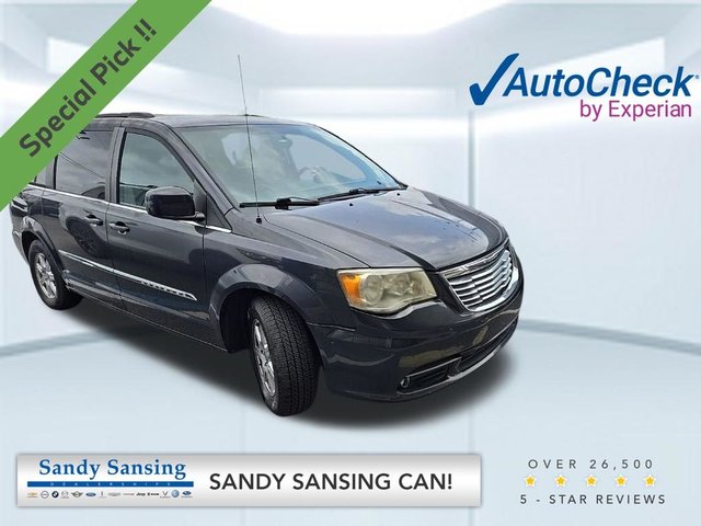 2012 Chrysler Town & Country Touring