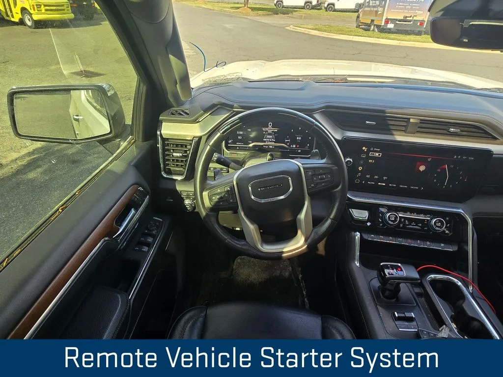 Used 2023 White GMC Denali image 17