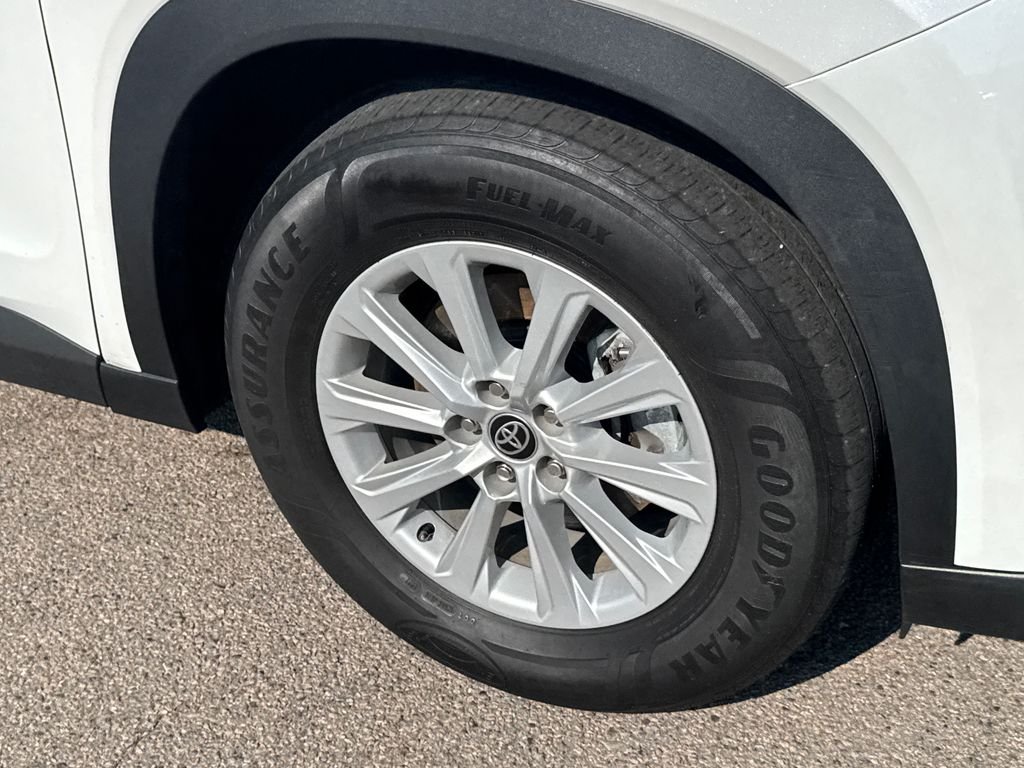 Used 2024 Beige Toyota XLE image 56