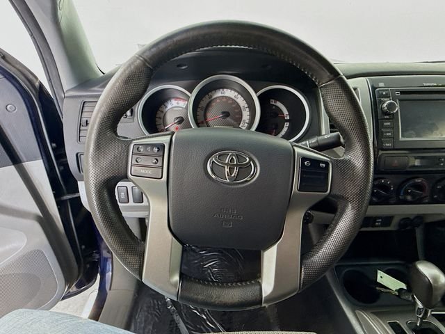 Used 2013 Blue Toyota PreRunner image 11