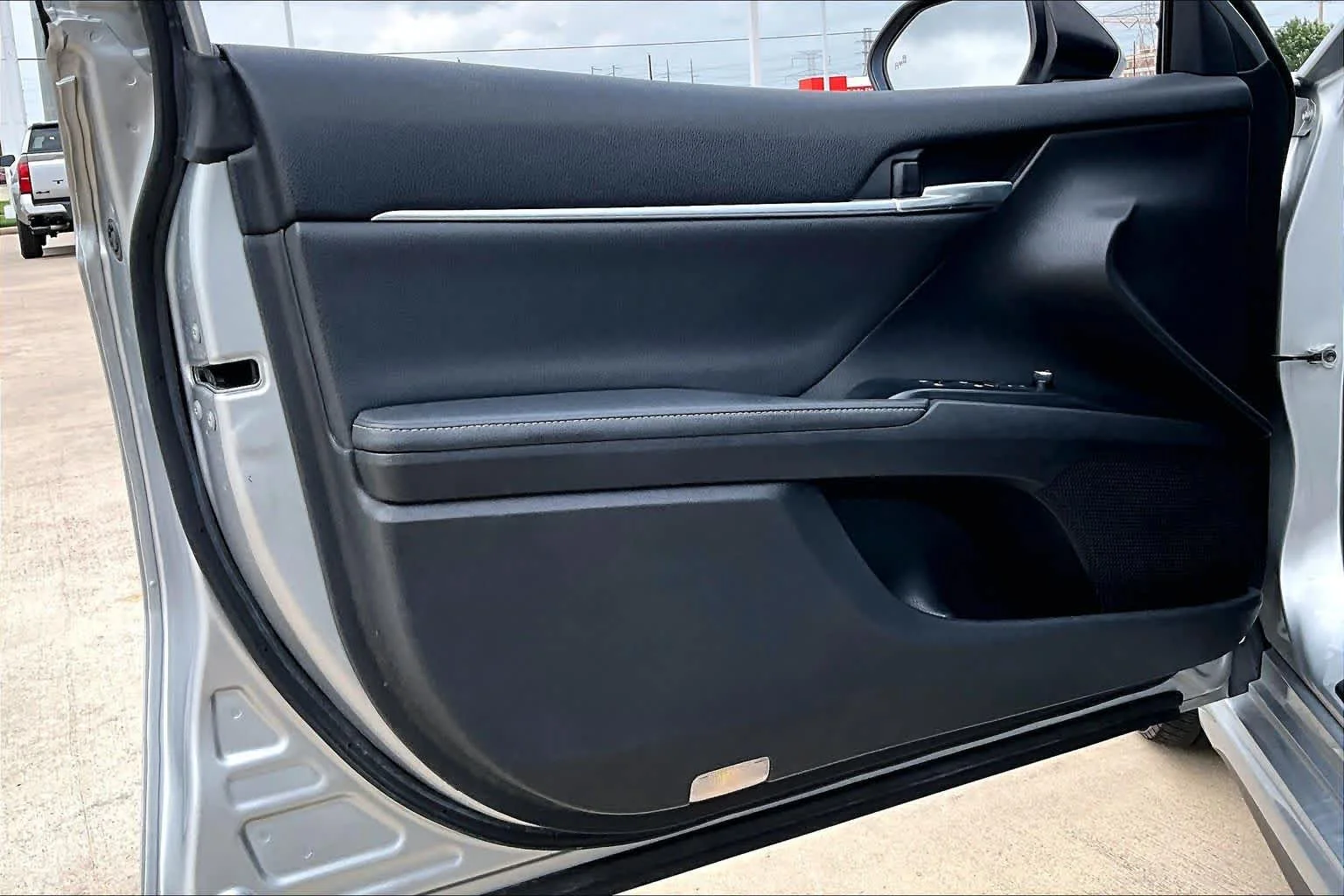Used 2020 Celestial Silver Metallic Toyota XSE image 20