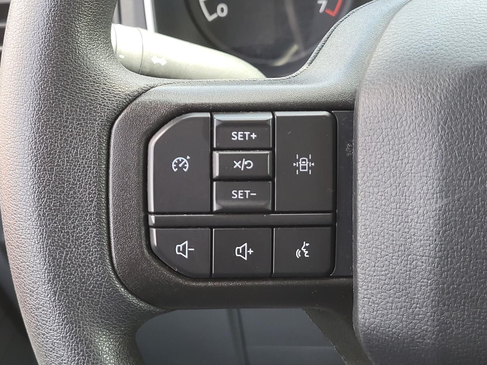 2023 Ford F-150 XLT - Photo 28