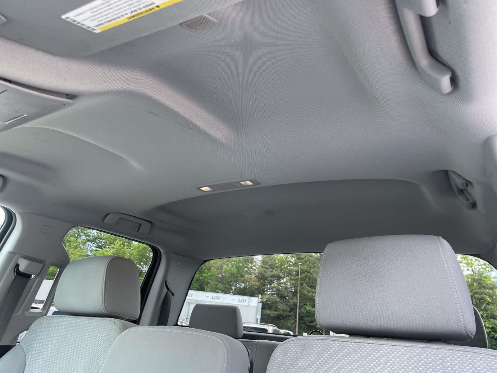 Used 2019 Quicksilver Metallic GMC  image 5
